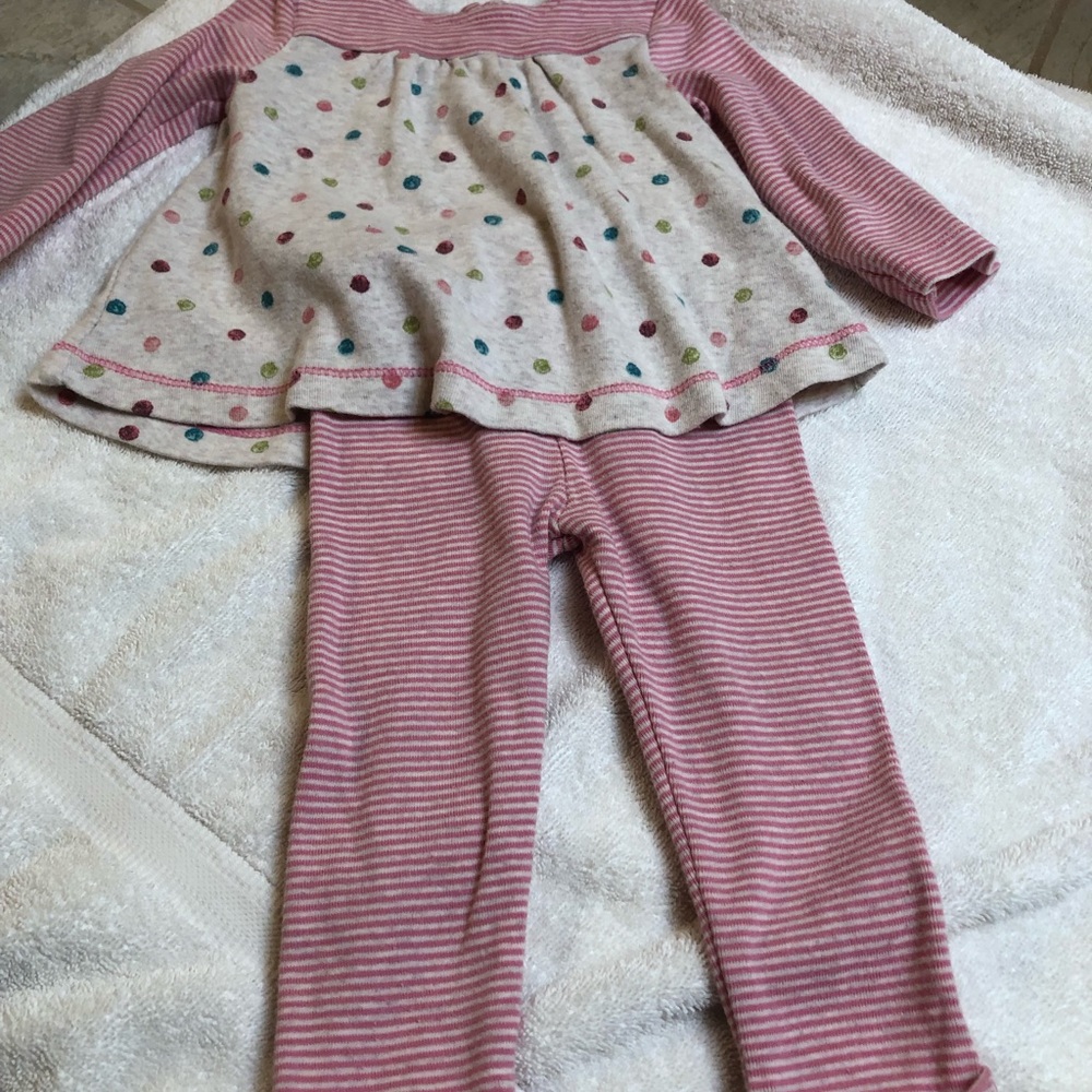 Infant clothing